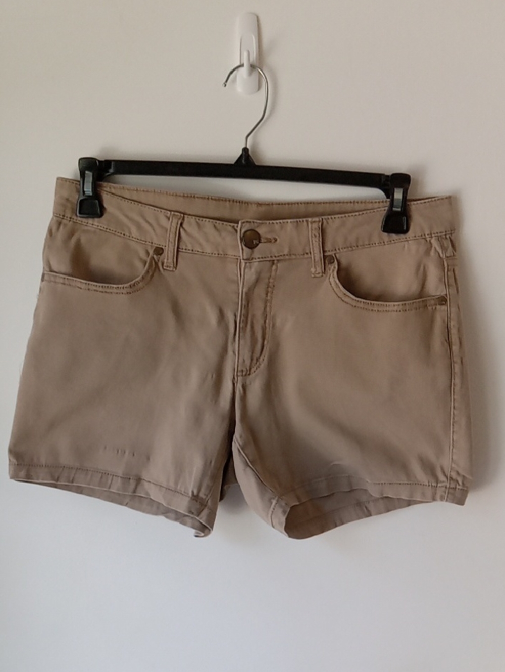 Fadef Glory Women’s Tan Cotton Blend Short Shorts